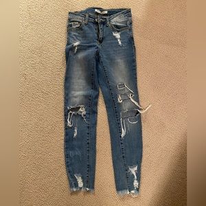 KanCan distressed ankle jeans 24